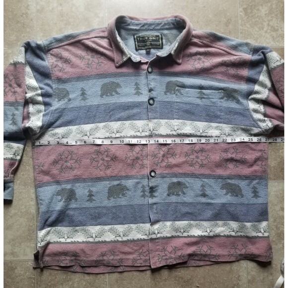 American Outdoor Company True Grit Bear and Snowflake Shirt Jacket L. - Picture 4 of 5